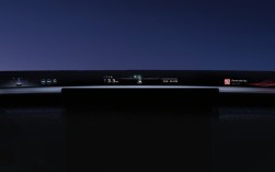 小米揭秘YU7行业首创天际屏全景显示：三块Mini LED投影 ！