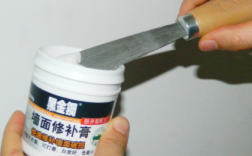 补墙膏干了还能用吗?