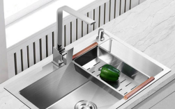 洗菜盆用什么胶固定不发霉?