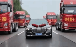 山东一接亲车队6辆红色解放重卡 新郎父亲：儿子很喜欢大卡车 !