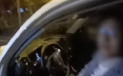 男子二次醉驾 遇交警猛喝水妄图“稀释”酒精：严办！ 