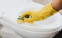 马桶釉面刮花了怎么办？