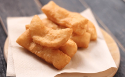 男子每早2根油条吃出动脉硬化 医生：避免油炸食品频繁食用 !