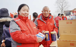 五险一金缴满17 年！快递老哥退休 女儿：我也要在京东干到退休 ！
