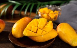 青芒果有黑线能吃吗（青芒果里面也是青色的能吃吗） ！