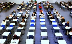 高中儿子半月花1000元妈妈绷不住了上热搜:网友吵翻这算多吗?