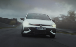 捍卫前驱钢炮荣光！大众高尔夫GTI Edition 50战纽北：7分46秒13 ！