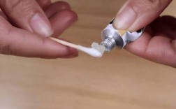 防翘剂什么时候涂（正确使用防翘剂的时机） ！