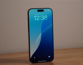 苹果放弃药丸屏！iPhone 18 Pro系列屏幕曝光：回归单挖孔 ！