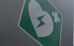 英国男子晾衣时被衣架卡住身亡 法医：比被陨石击中还罕见 ！