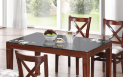 实木餐桌面铺玻璃好不好?