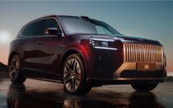 37.68万起 顶配三电机超1400马力！极氪8X配置差异一图看懂 ！