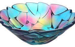 琉璃色的颜色含义解读（解析琉璃色在颜色意义上的寓意和象征） ！