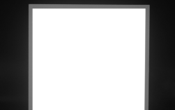 厨房12瓦的灯够亮吗?