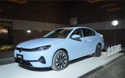 提供1.5L/1.5T双动力！全新速腾S实车首发：预计3月上市 ！